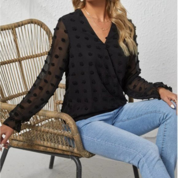 Swiss Dot Flounce Sleeve Blouse - Picture 4 of 7